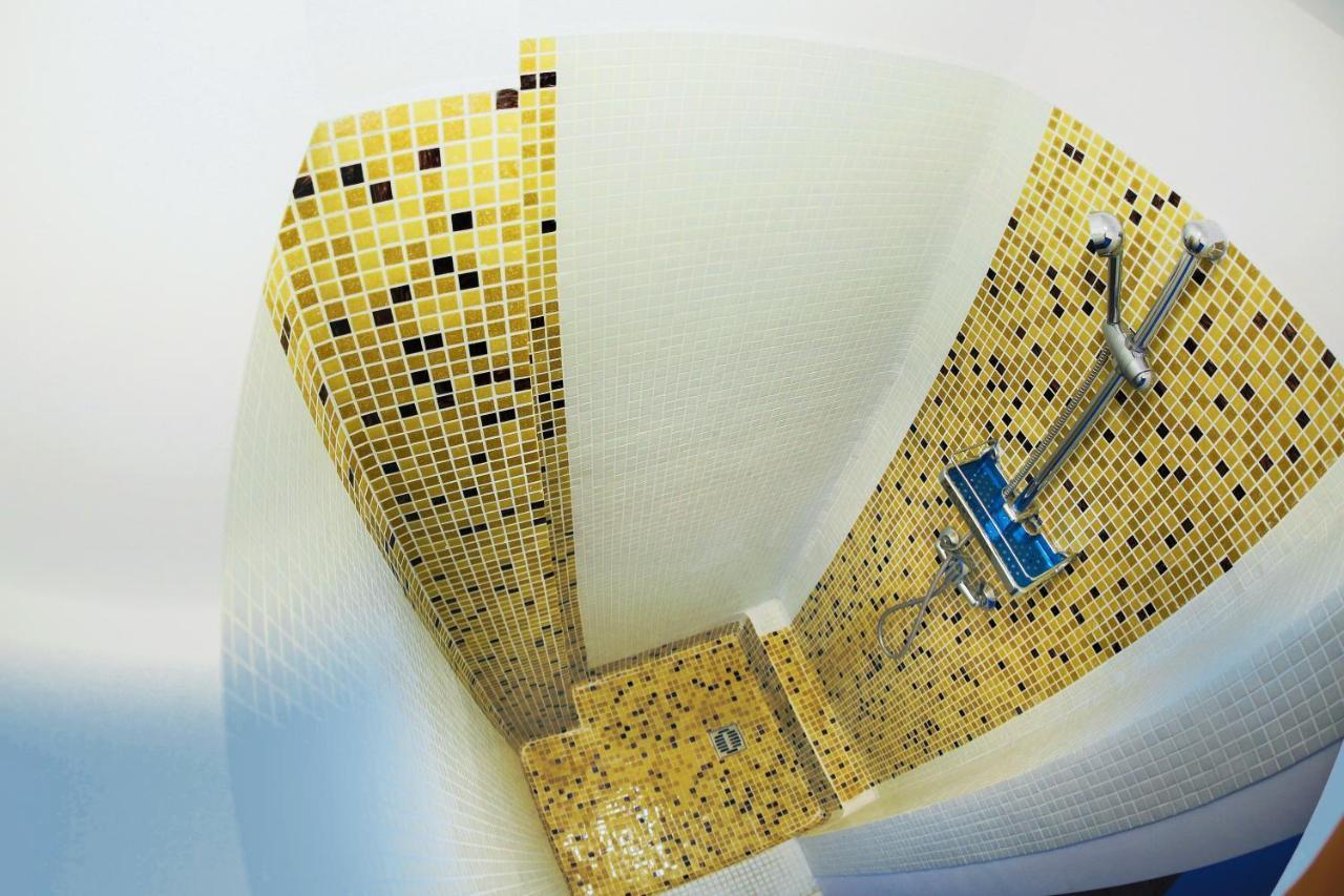 Color Apartments Downtown بوخارست المظهر الخارجي الصورة
