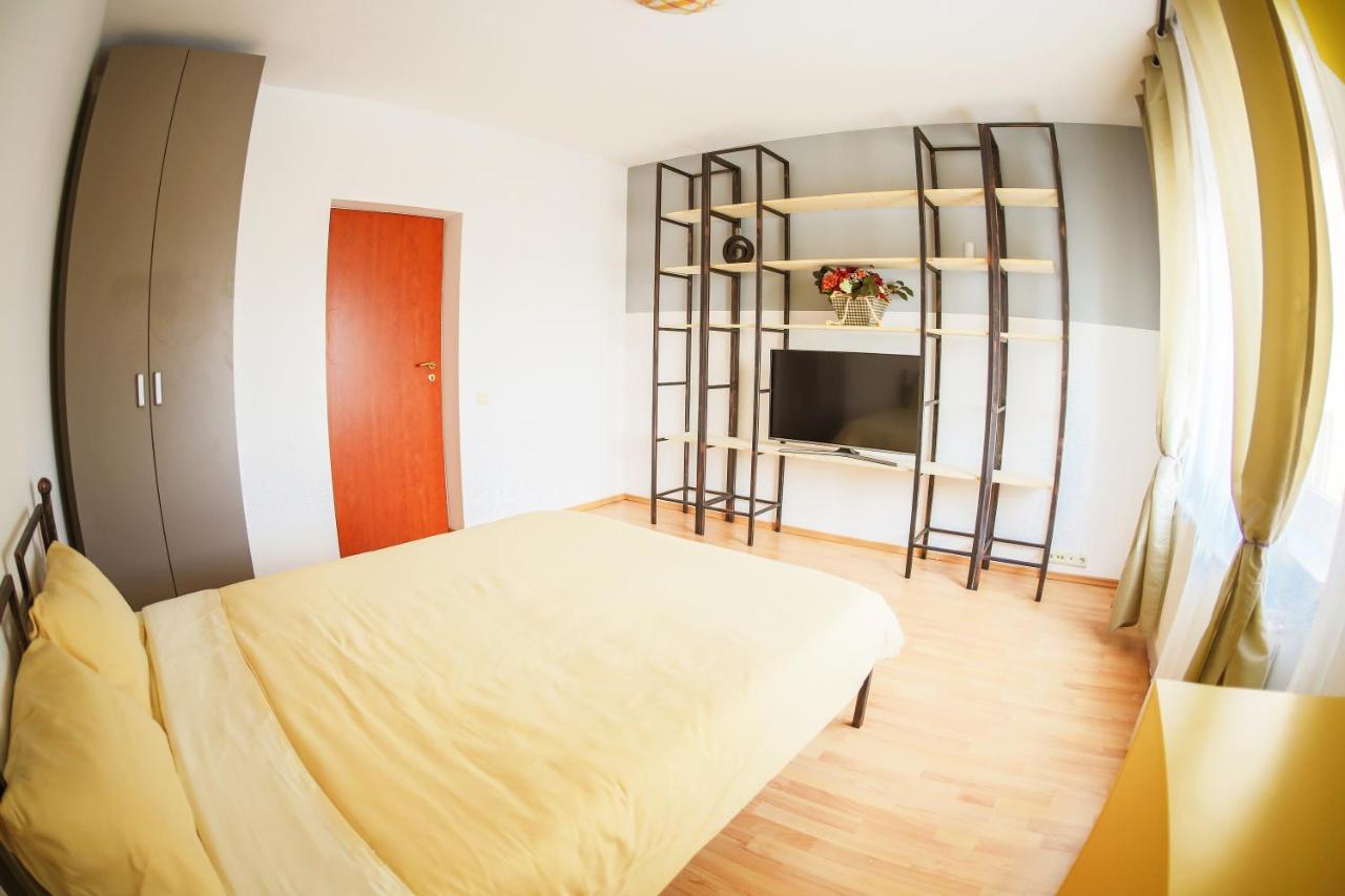 Color Apartments Downtown بوخارست المظهر الخارجي الصورة