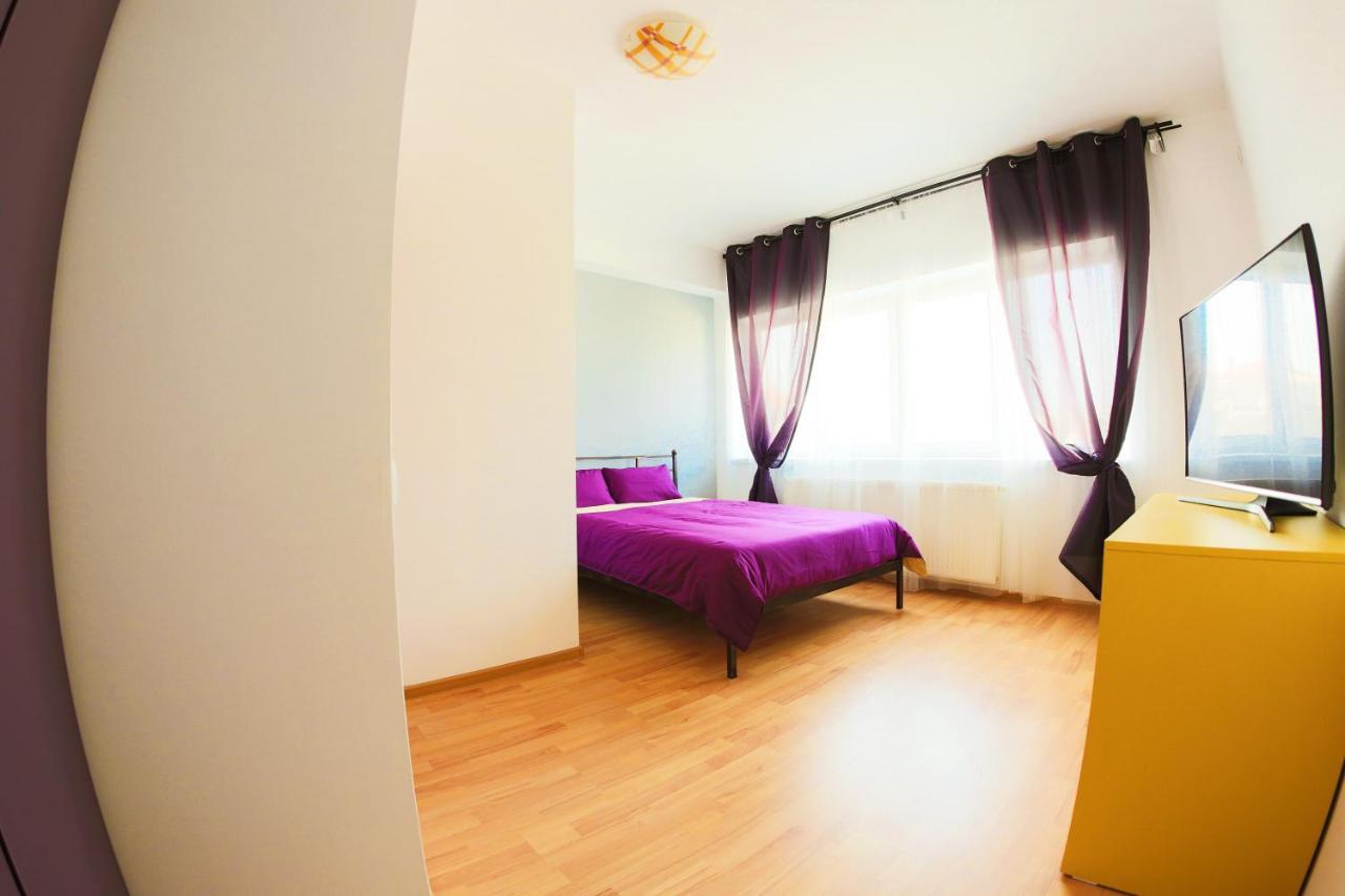 Color Apartments Downtown بوخارست المظهر الخارجي الصورة