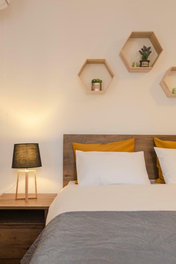 Color Apartments Downtown بوخارست المظهر الخارجي الصورة