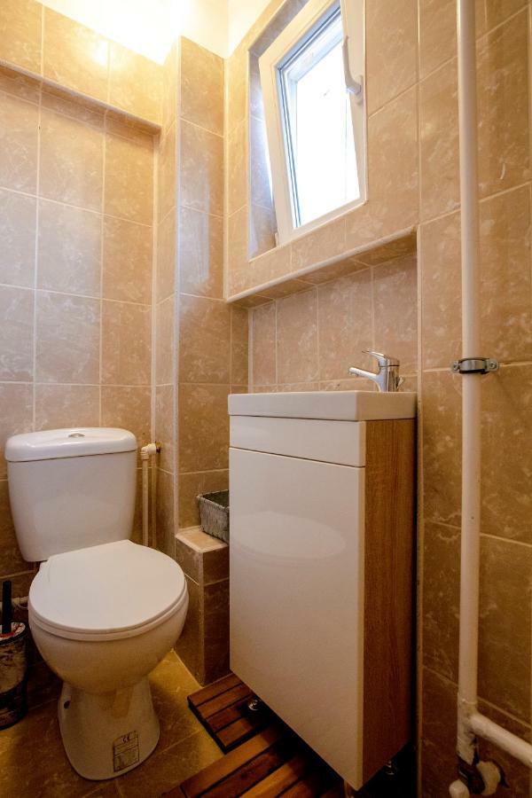Color Apartments Downtown بوخارست المظهر الخارجي الصورة