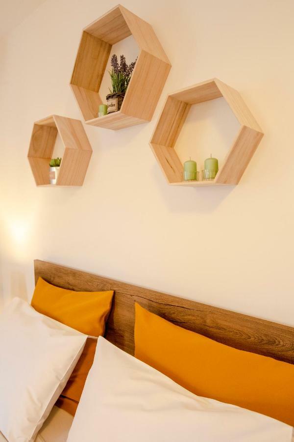 Color Apartments Downtown بوخارست المظهر الخارجي الصورة